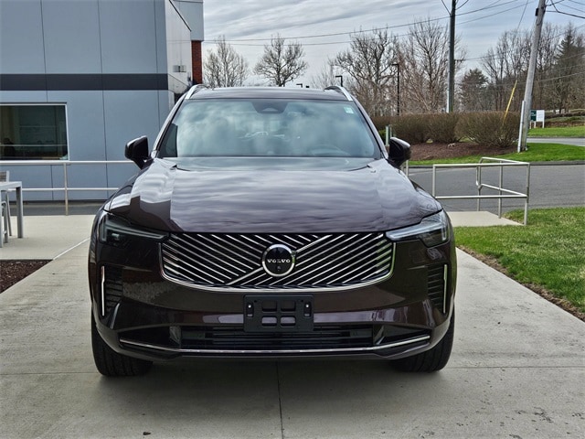 New 2025 Volvo XC90 plug-in hybrid For Sale at Mitchell