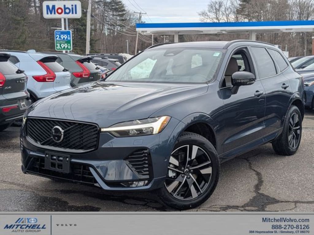 New 2026 Volvo XC60 B5 Plus SUV