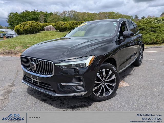2023 Volvo XC60 B5 Plus Bright Theme AWD's photo