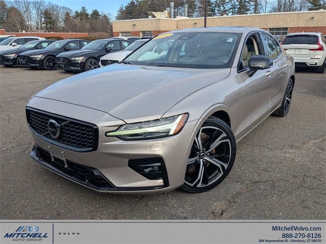 2024 Volvo S60 Plus