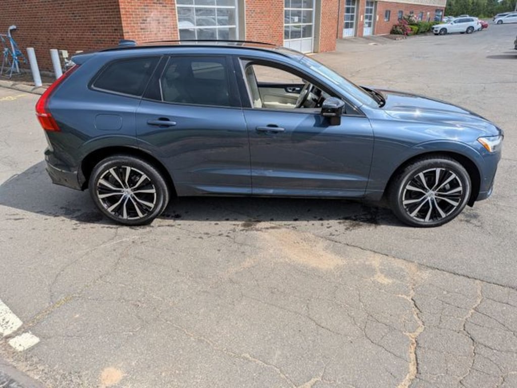 Certified 2023 Volvo XC60 B5 AWD Plus Dark SUV