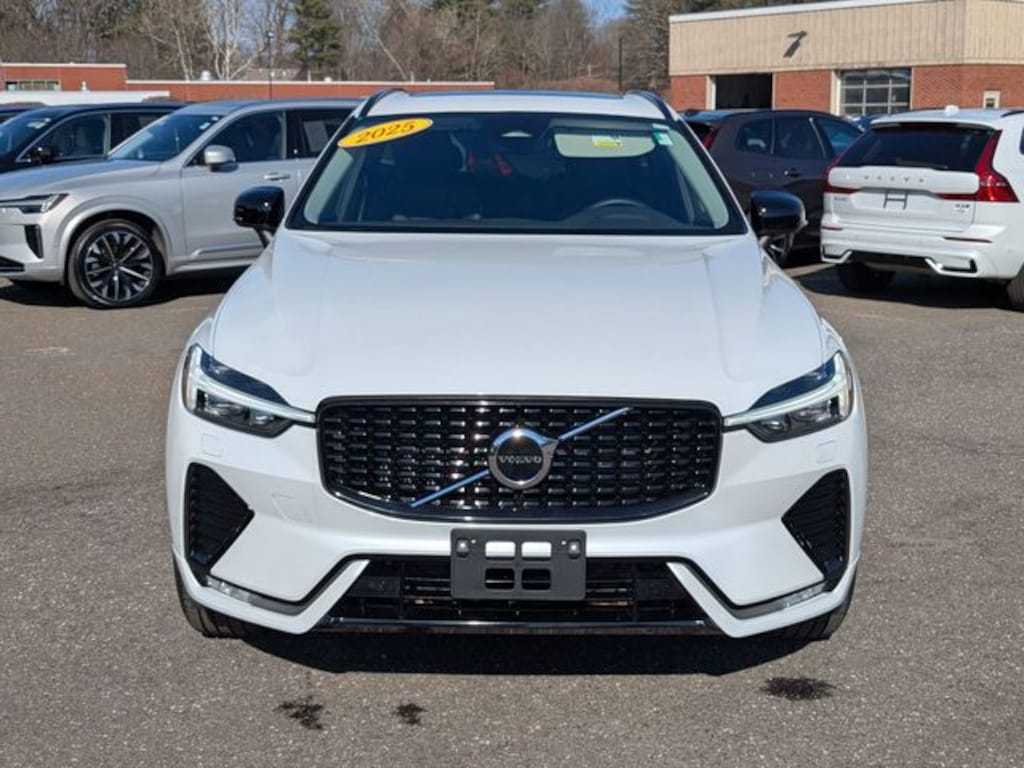 Certified 2025 Volvo XC60 B5 Core SUV
