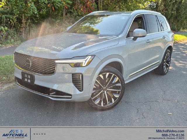 New 2027 Volvo XC90 B6 Plus 7-Seater SUV for Sale in Simsbury, CT