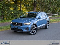 Used 2024 Volvo XC40 B5 Plus Bright SUV for Sale in Simsbury, CT