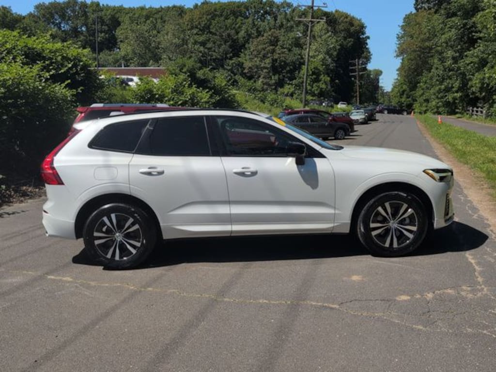 Certified 2025 Volvo XC60 B5 Core SUV