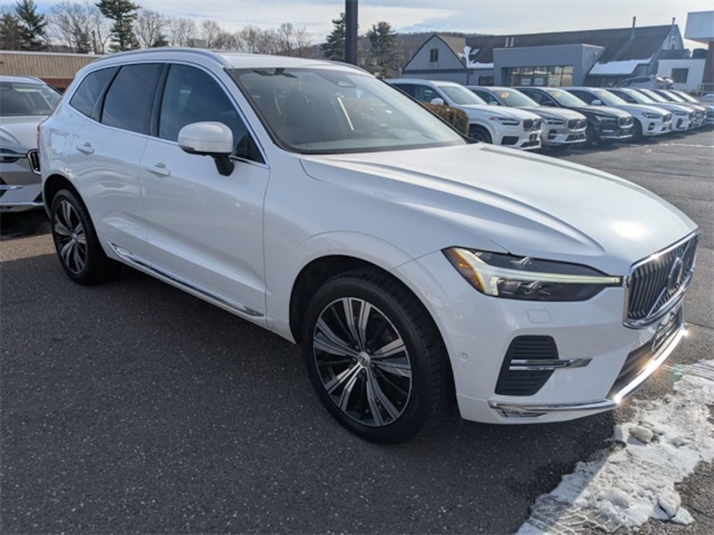 Certified 2023 Volvo XC60 B5 AWD Plus Bright SUV