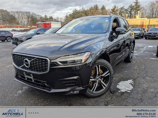 2020 Volvo XC60 R-Design's photo