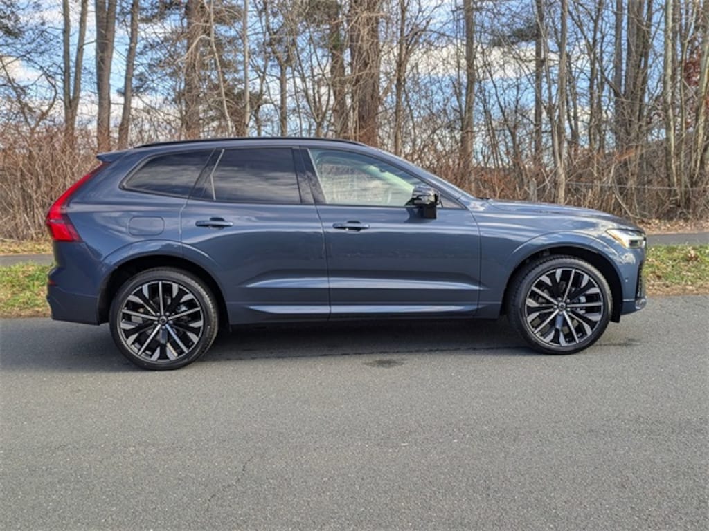 New 2026 Volvo XC60 B5 Ultra SUV