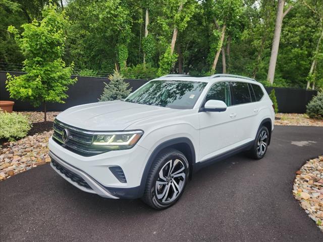 2021 Volkswagen Atlas SEL Premium's photo