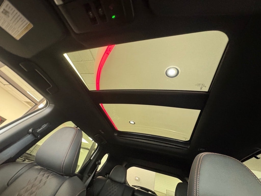 2025 Mitsubishi Outlander Plug-in Hybrid SEL - Photo 35