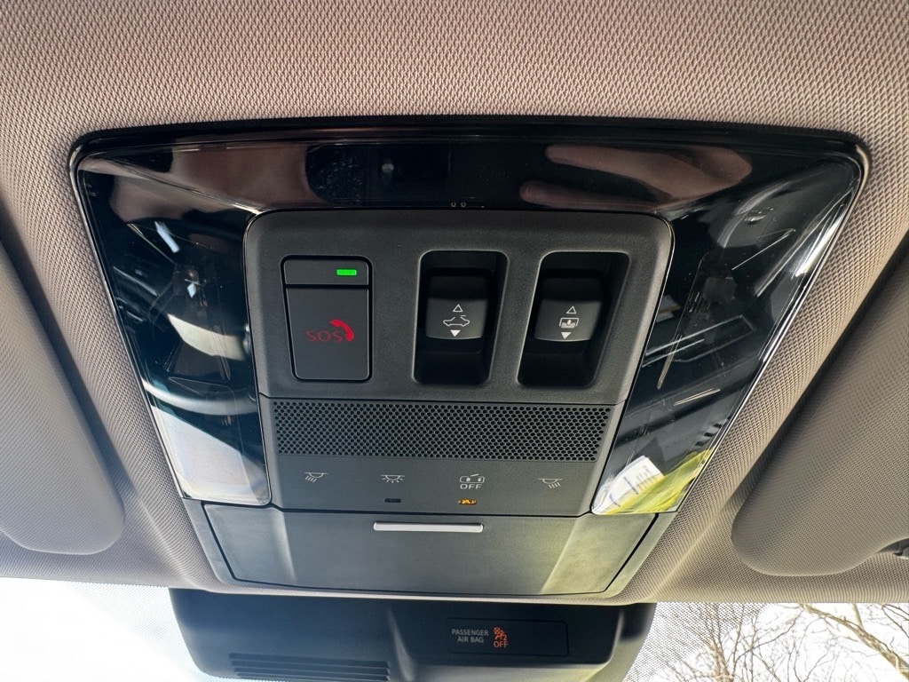 2025 Mitsubishi Outlander SE - Photo 38