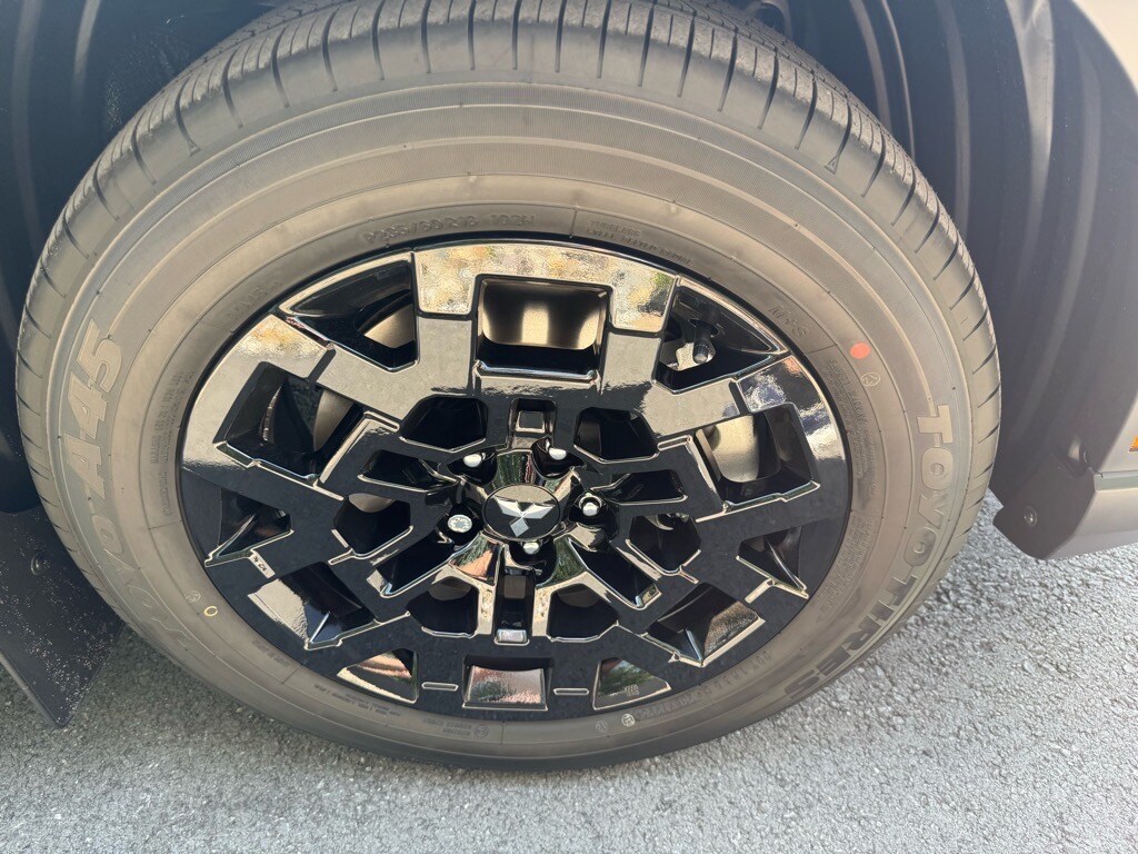 2025 Mitsubishi Outlander Trail Edition - Photo 9