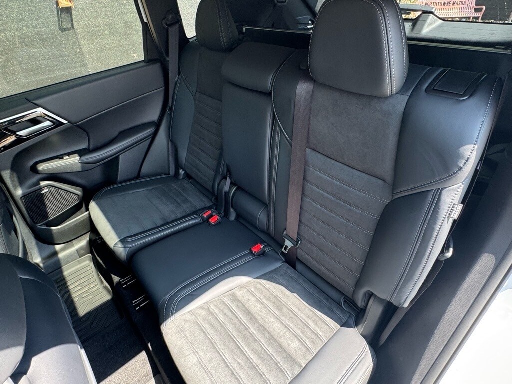 2025 Mitsubishi Outlander Trail Edition - Photo 21