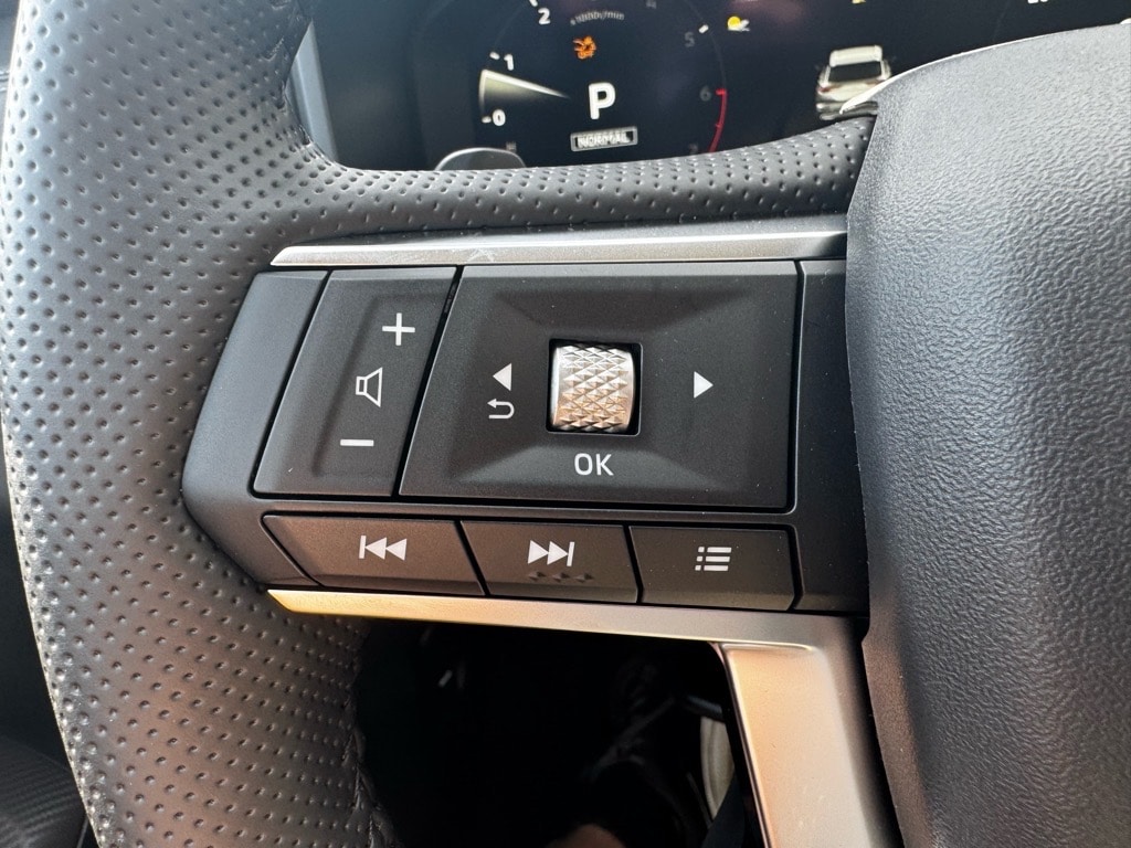 2025 Mitsubishi Outlander SE - Photo 27