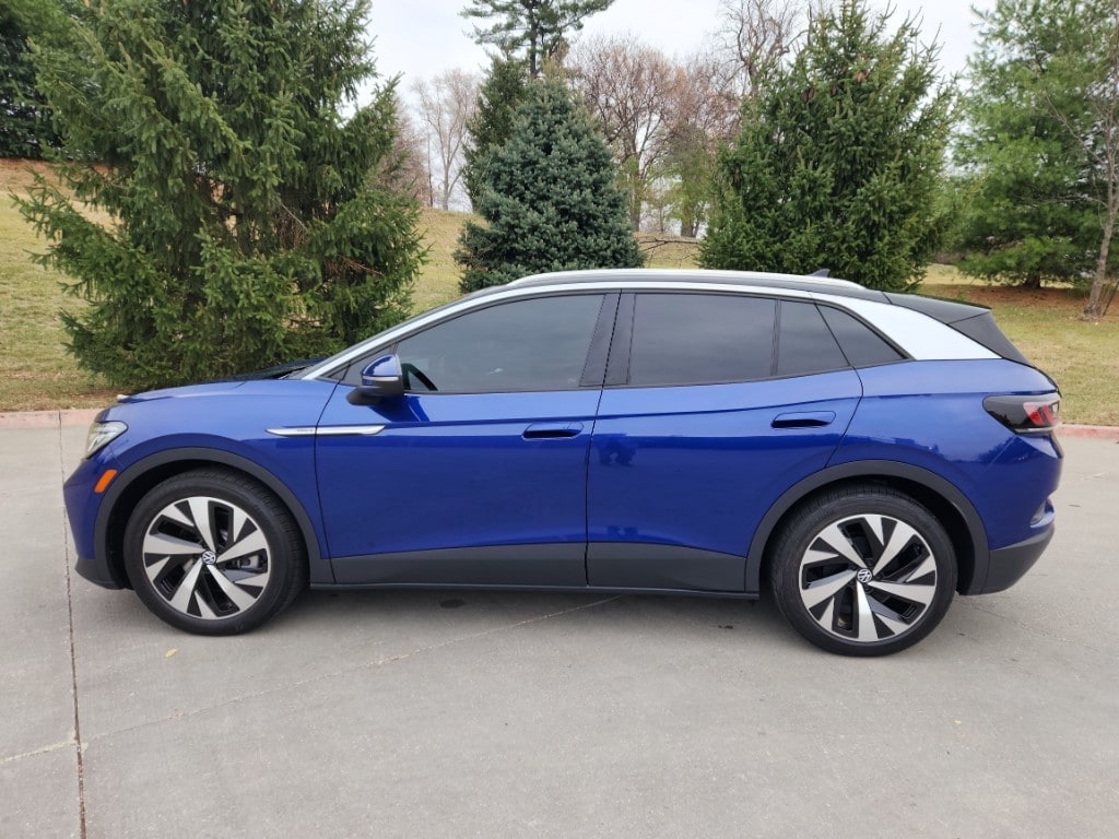 Used 2021 Volkswagen ID.4 PRO S with VIN WVGKMPE27MP058535 for sale in Burlington, VT