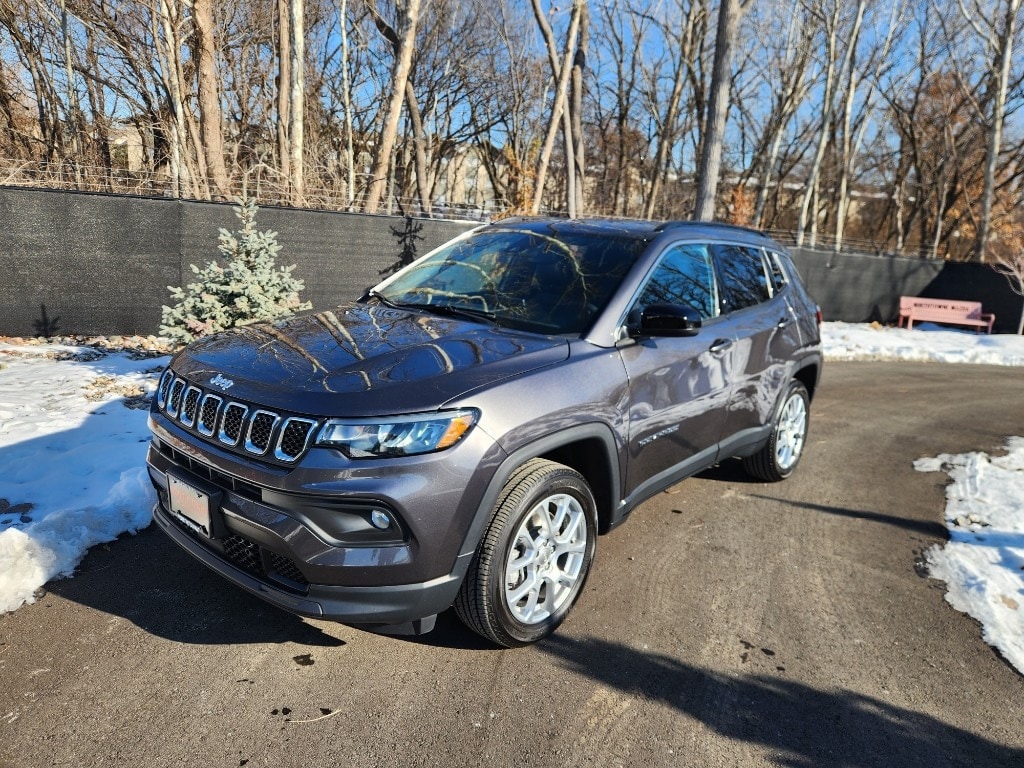 2023 Jeep Compass Latitude Lux