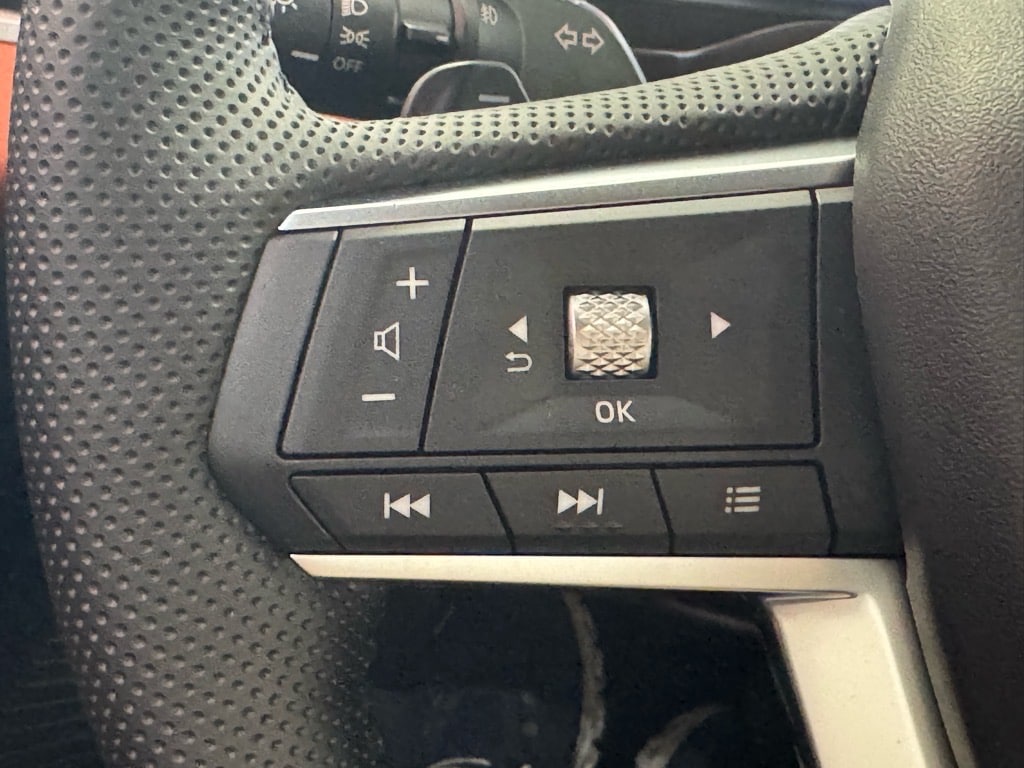 2025 Mitsubishi Outlander Plug-in Hybrid SEL - Photo 27