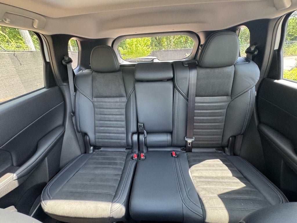 2025 Mitsubishi Outlander Trail Edition - Photo 37