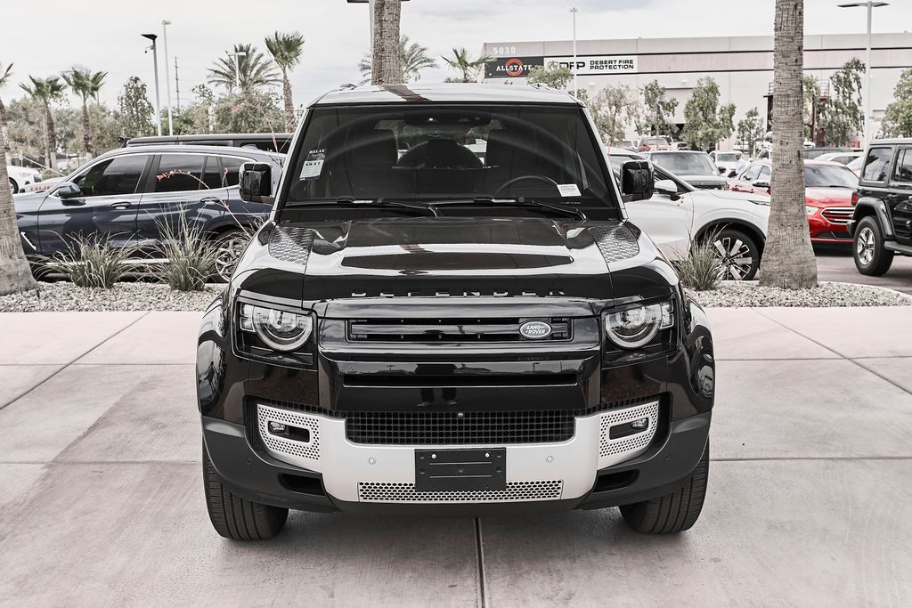 2025 Land Rover Defender S - Photo 7