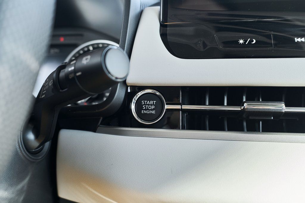 2026 Mitsubishi Outlander SE - Photo 38
