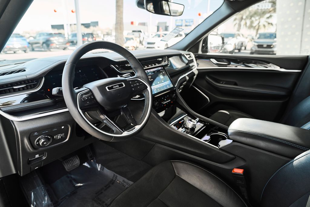 Used 2022 Jeep Grand Cherokee Trailhawk 4xe with VIN 1C4RJYC6XN8762361 for sale in Las Vegas, NV