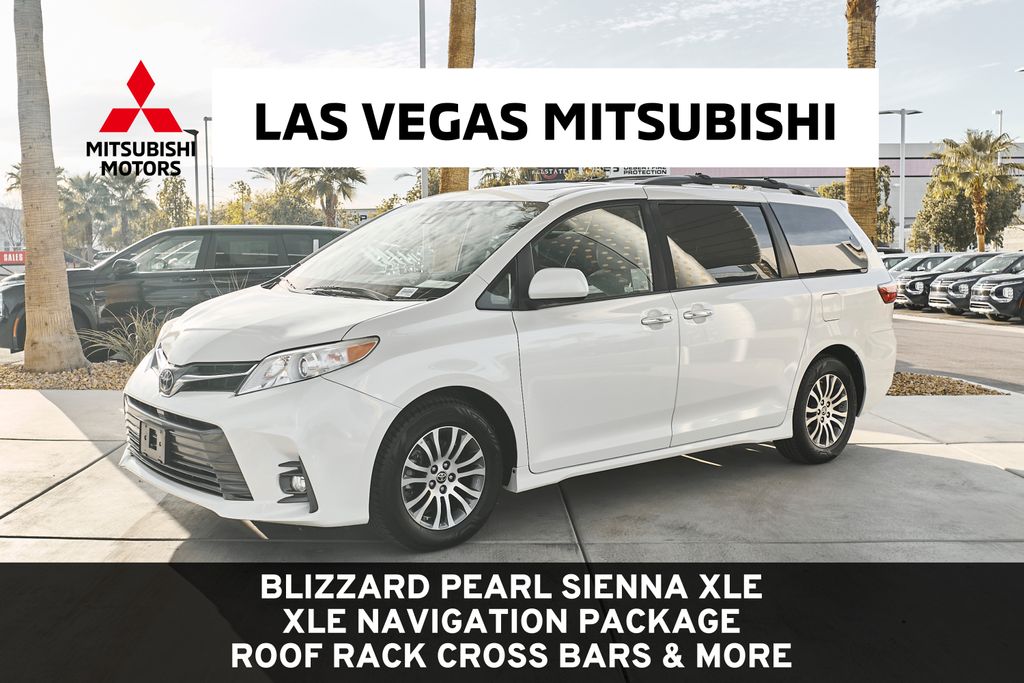 2020 Toyota Sienna XLE
