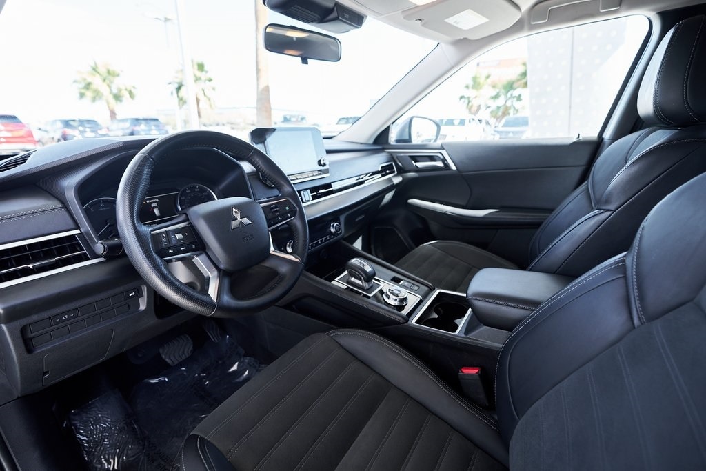 Certified 2024 Mitsubishi Outlander SE with VIN JA4J4VA87RZ036023 for sale in Las Vegas, NV