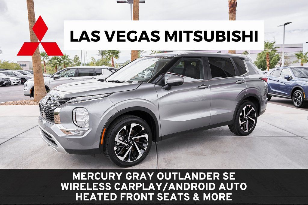 2024 Mitsubishi Outlander SE