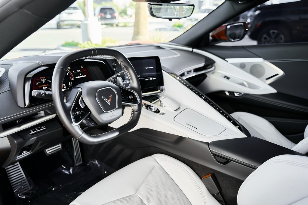 Used 2022 Chevrolet Corvette Stingray Stingray w/2LT Convertible