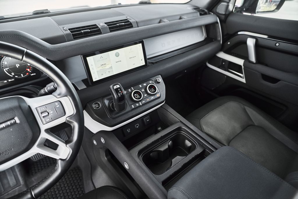 2023 Land Rover Defender X-Dynamic SE - Photo 28