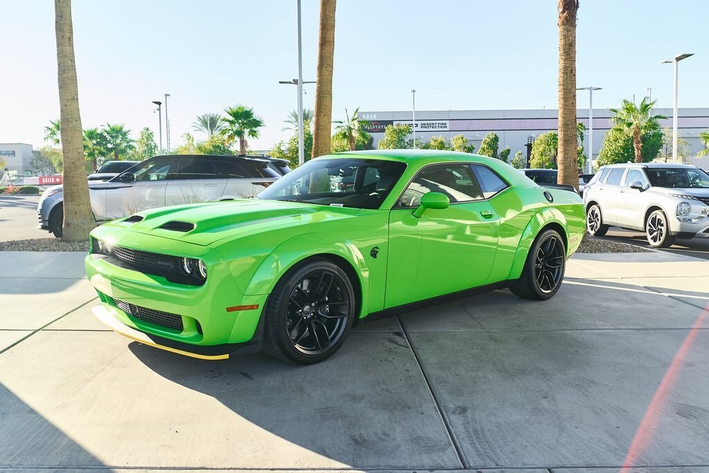 2023 Dodge Challenger SRT8 Hellcat Widebody photo 4