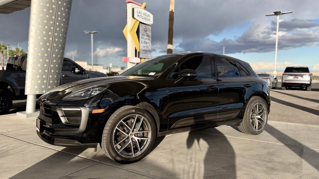 2023 Porsche Macan
