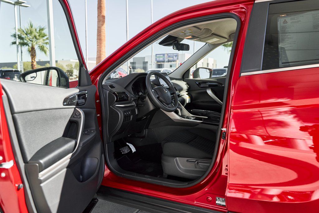2026 Mitsubishi Eclipse Cross ES - Photo 18