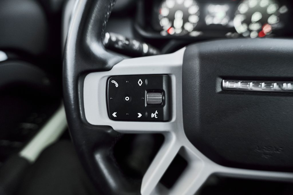2023 Land Rover Defender X-Dynamic SE - Photo 23