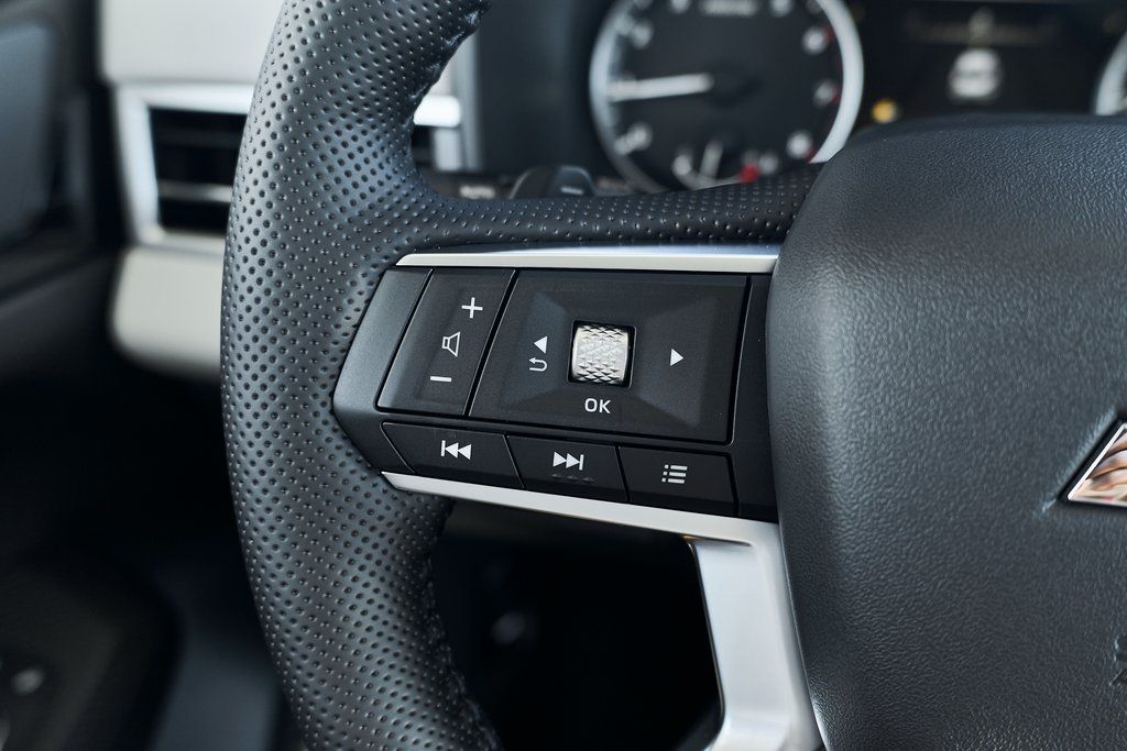 2026 Mitsubishi Outlander SE - Photo 31