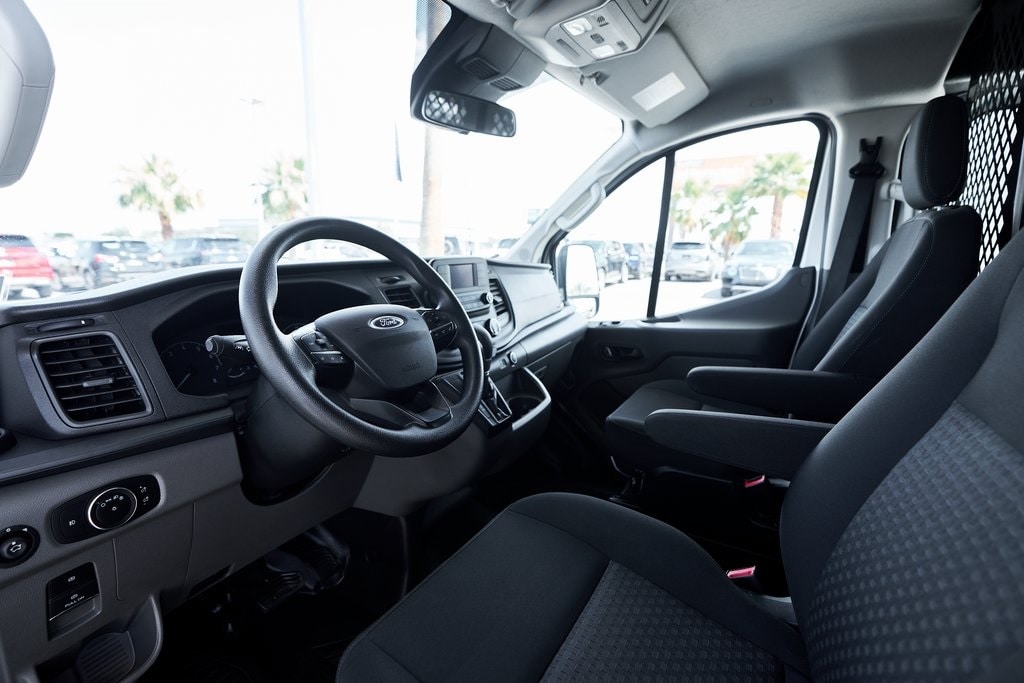 Used 2022 Ford Transit Van Base with VIN 1FTBR1Y88NKA30289 for sale in Las Vegas, NV
