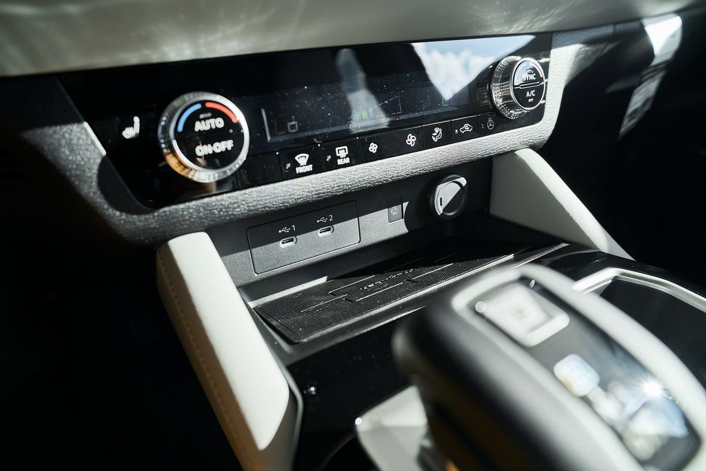 2026 Mitsubishi Outlander SE - Photo 43