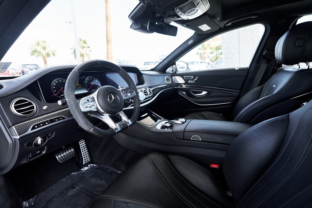 Used 2020 Mercedes-Benz S-Class AMG S63 with VIN W1KUG8JB6LA560184 for sale in Las Vegas, NV