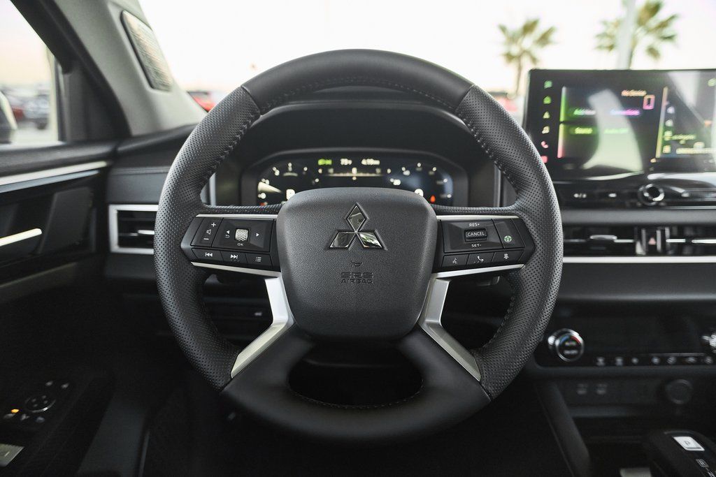 2026 Mitsubishi Outlander SE - Photo 38