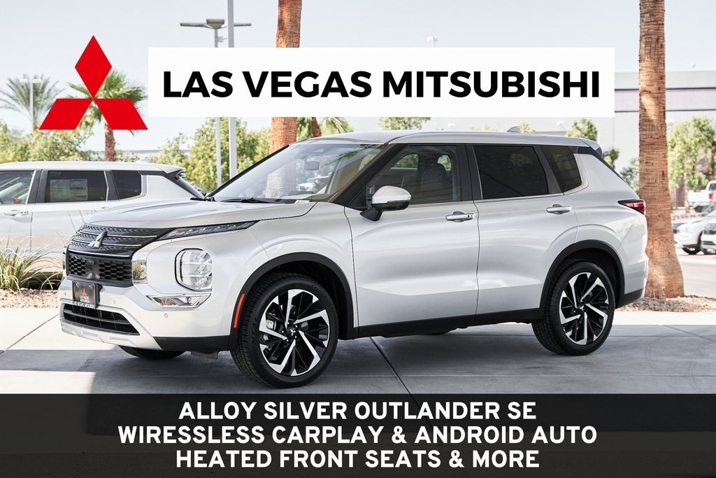 2024 Mitsubishi Outlander SE's photo