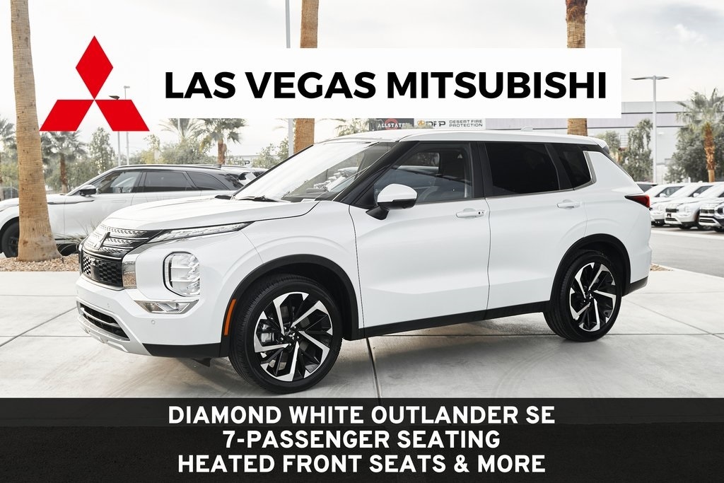 2024 Mitsubishi Outlander SE's photo