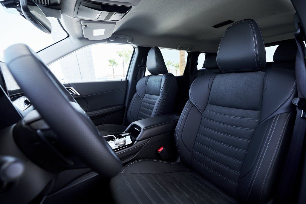 2025 Mitsubishi Outlander SE - Photo 30
