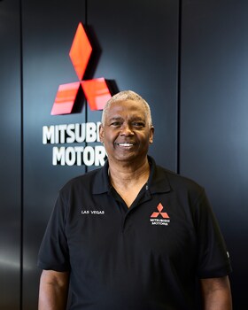 Staff member Marvin Edwards from ID_13540f0d39b0