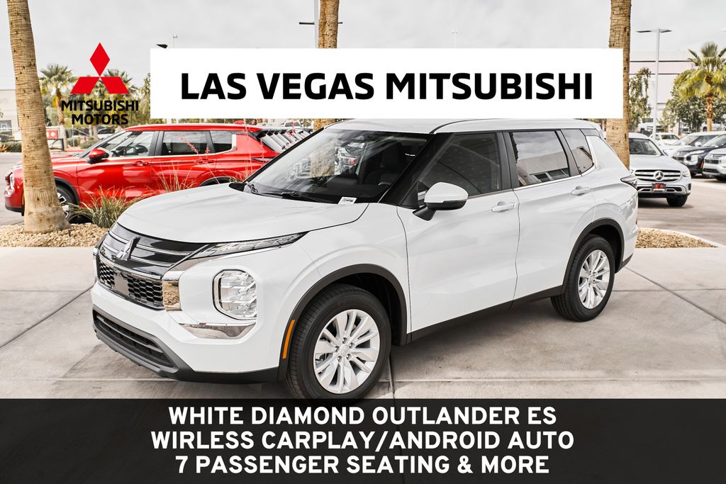 2026 Mitsubishi Outlander ES FWD's photo