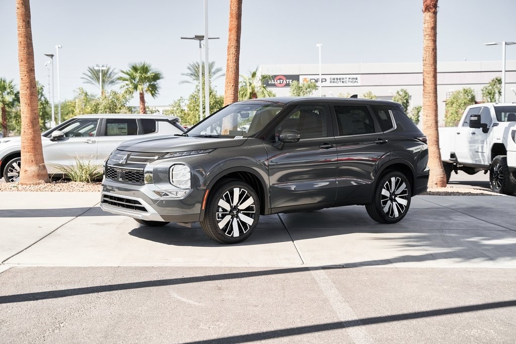 New 2025 Mitsubishi Outlander SE SUV