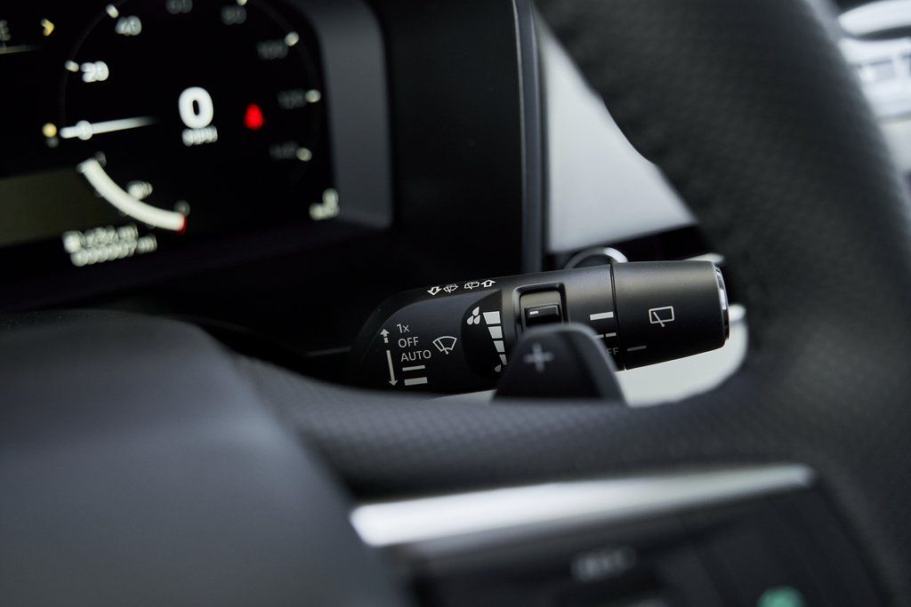 2025 Mitsubishi Outlander SE - Photo 40