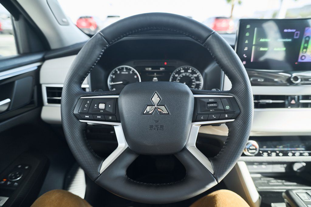 2026 Mitsubishi Outlander SE - Photo 30