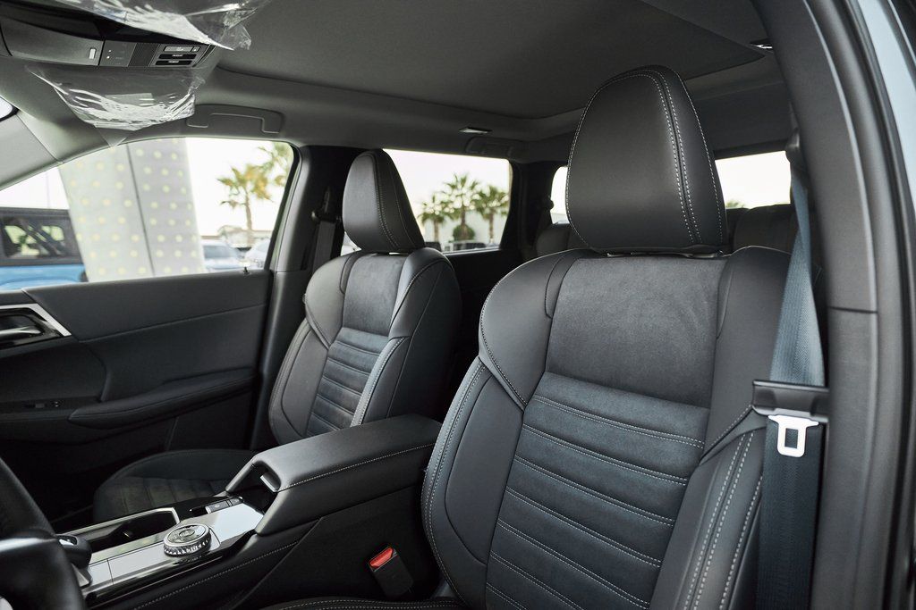 2026 Mitsubishi Outlander SE - Photo 31