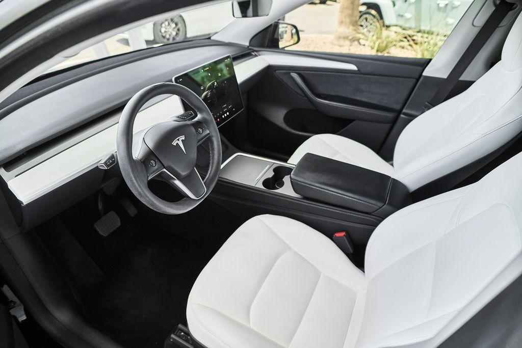Used 2023 Tesla Model Y Long Range with VIN 7SAYGAEE3PF662386 for sale in Las Vegas, NV