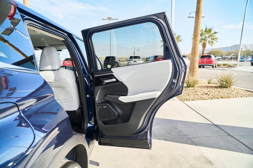 2026 Mitsubishi Outlander SE - Photo 10